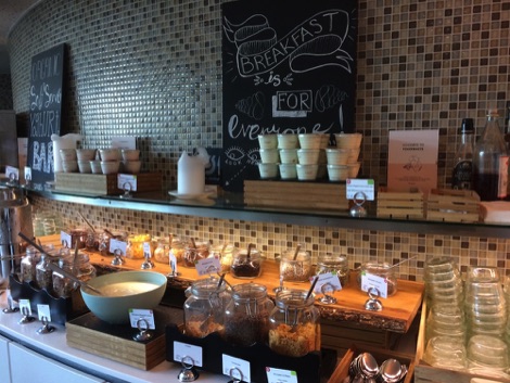 Crowne Plaza Copenhagen Towers breakfast